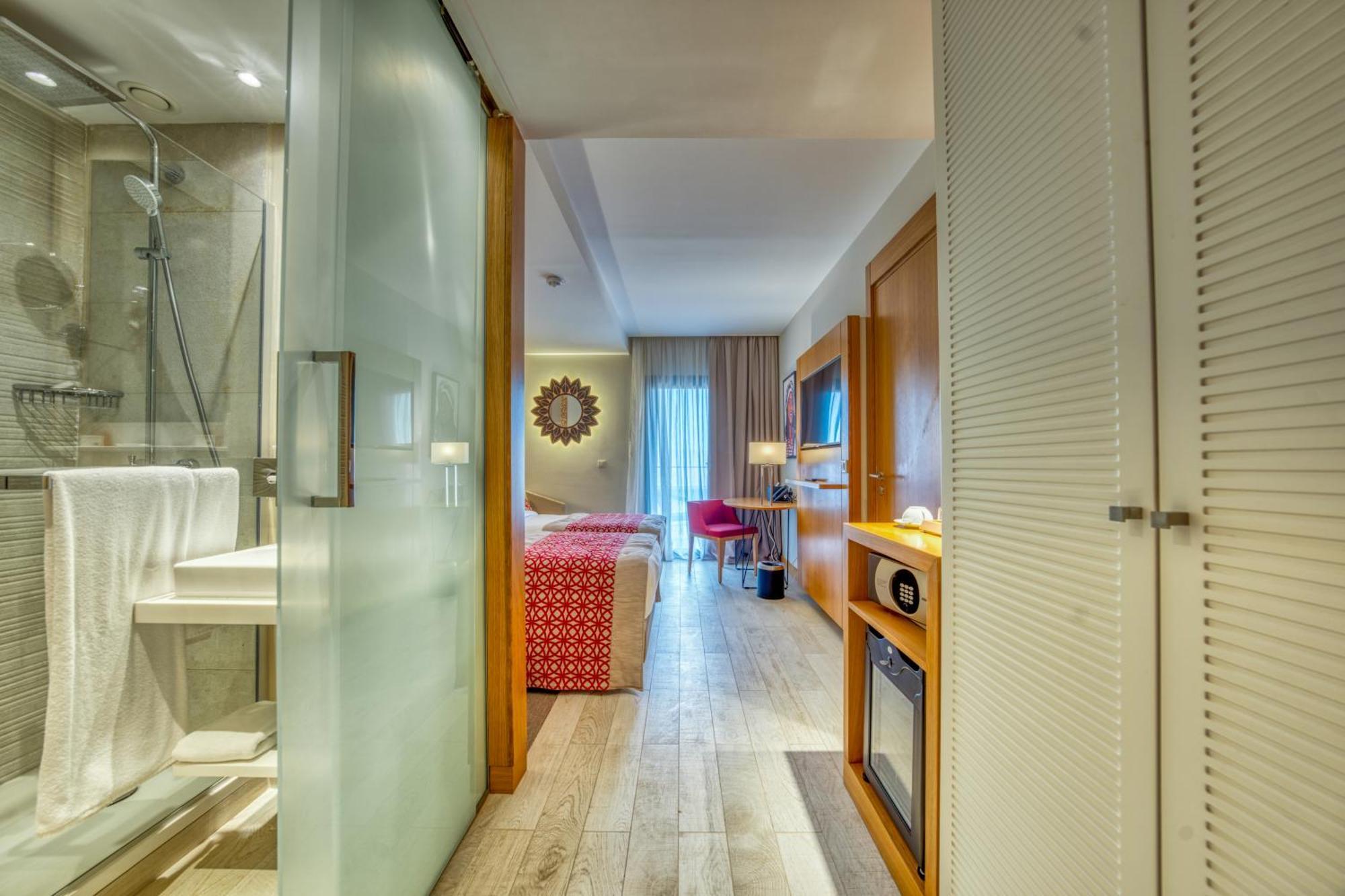 Chambre Double Deluxe avec Balcon - Vue sur Mer